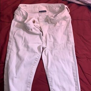 White American Eagle Jeans